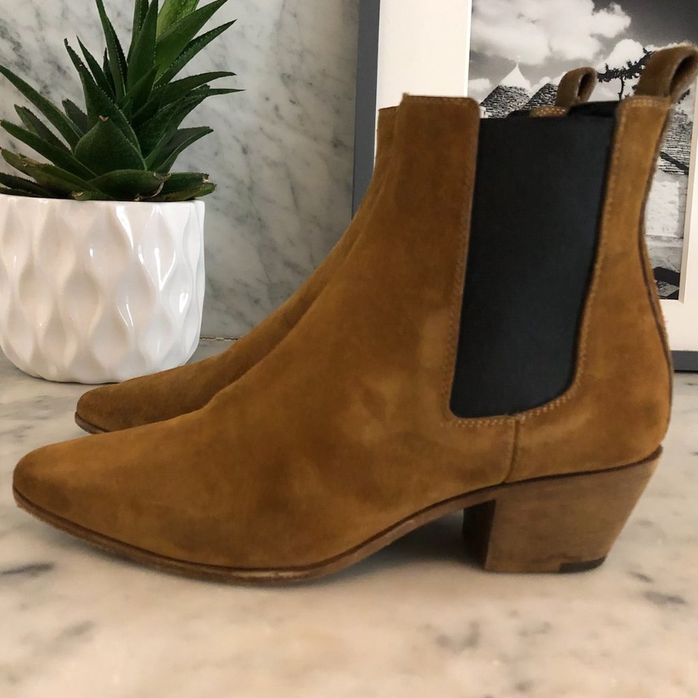 Yves Saint Laurent Ankle Boots in Tan Suede.